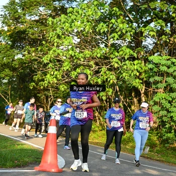 Runner Photo 8023193