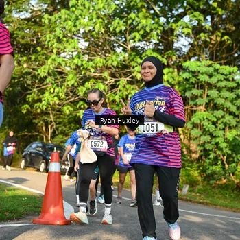Runner Photo 8023195