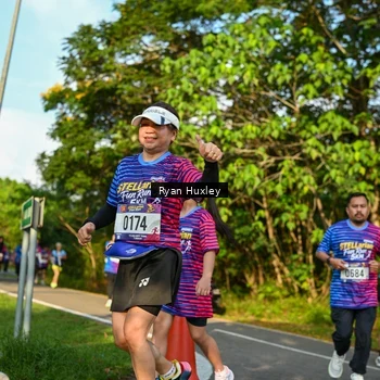 Runner Photo 8023212