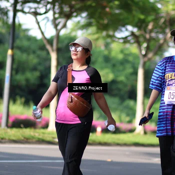 Runner Photo 8023242