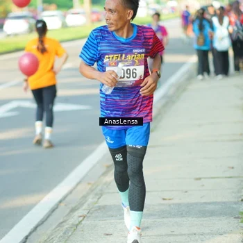 Runner Photo 8023243