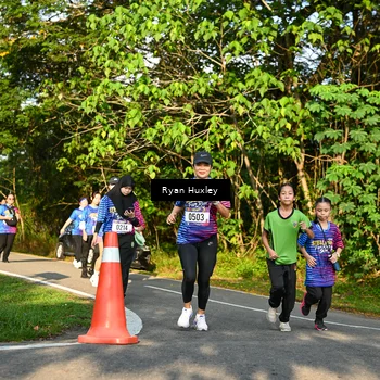 Runner Photo 8023295