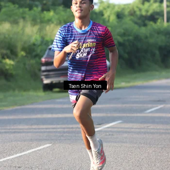 Runner Photo 8023308