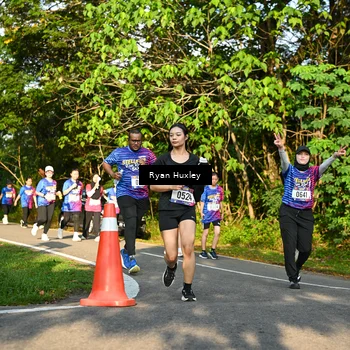 Runner Photo 8023315