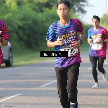 Runner Photo 8023325