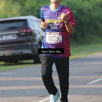 Runner Photo 8023334