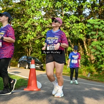 Runner Photo 8023335