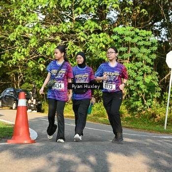 Runner Photo 8023342