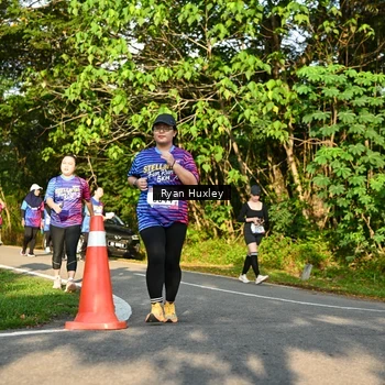Runner Photo 8023350