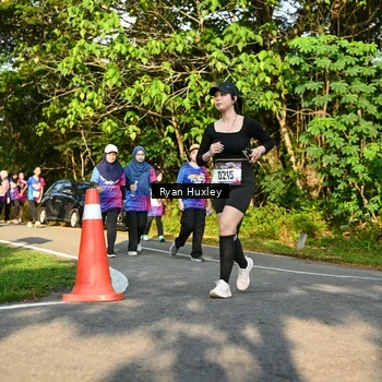 Runner Photo 8023358
