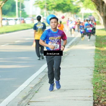 Runner Photo 8023368