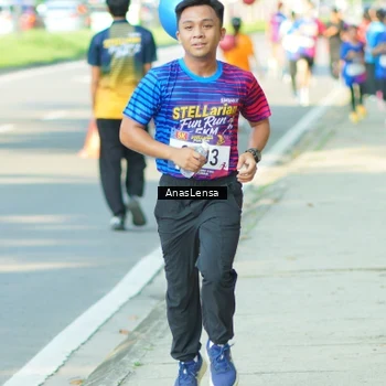 Runner Photo 8023377