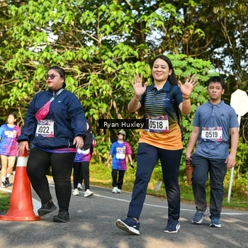 Runner Photo 8023384