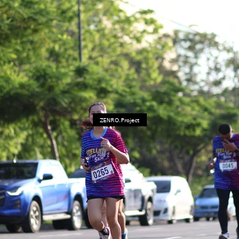 Runner Photo 8023387