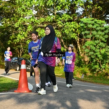 Runner Photo 8023392