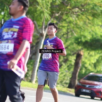 Runner Photo 8023401