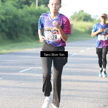 Runner Photo 8023417