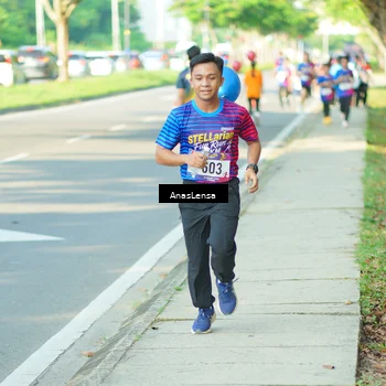 Runner Photo 8023433