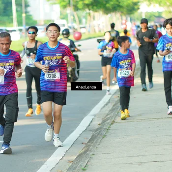 Runner Photo 8023457