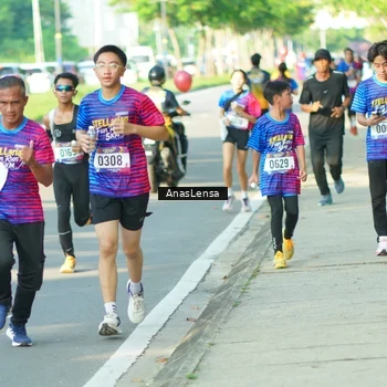 Runner Photo 8023459