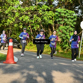 Runner Photo 8023467