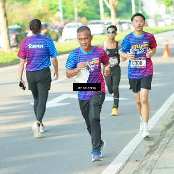 Runner Photo 8023526