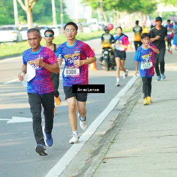 Runner Photo 8023537