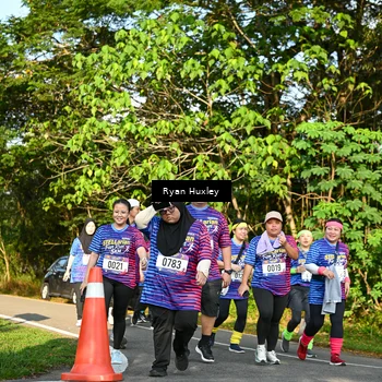 Runner Photo 8023541