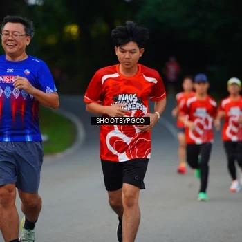 Runner Photo 8023571