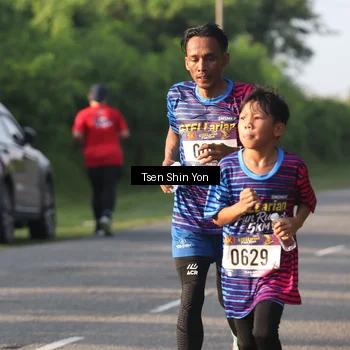 Runner Photo 8023578