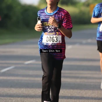 Runner Photo 8023651