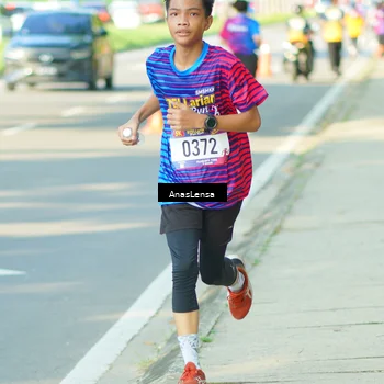 Runner Photo 8023675