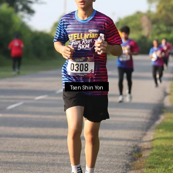 Runner Photo 8023690
