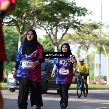 Runner Photo 8023706