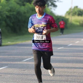 Runner Photo 8023709
