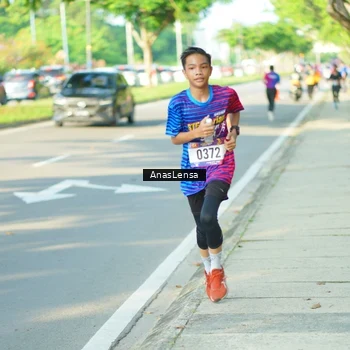 Runner Photo 8023713