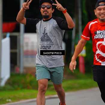 Runner Photo 8023717