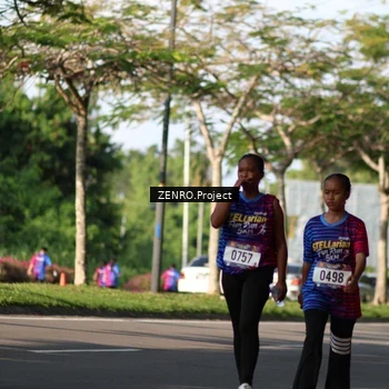 Runner Photo 8023719