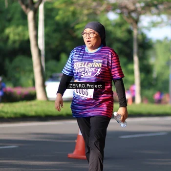 Runner Photo 8023731