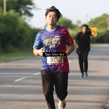 Runner Photo 8023736