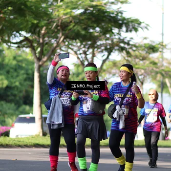 Runner Photo 8023738