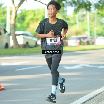 Runner Photo 8023757