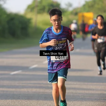 Runner Photo 8023802