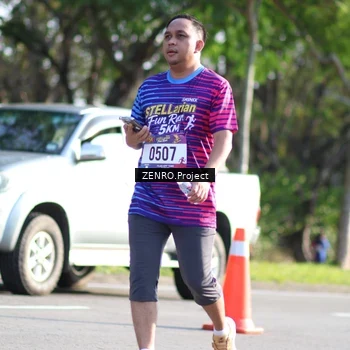 Runner Photo 8023813