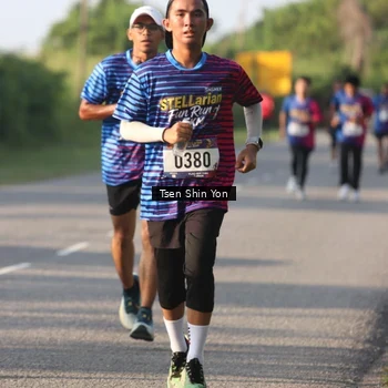 Runner Photo 8023831