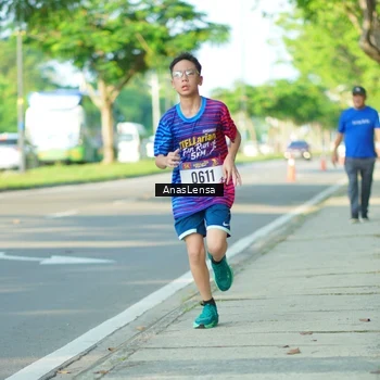Runner Photo 8023840