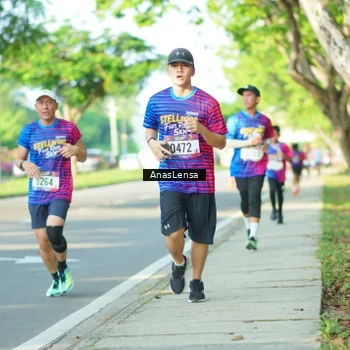 Runner Photo 8023894