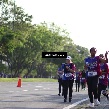Runner Photo 8023905
