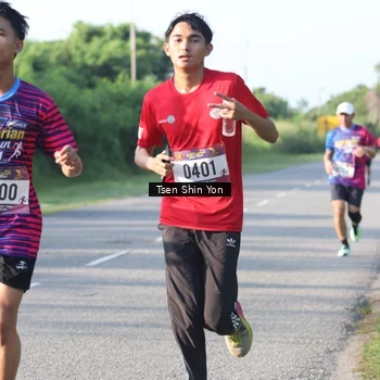 Runner Photo 8023916