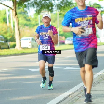 Runner Photo 8023932